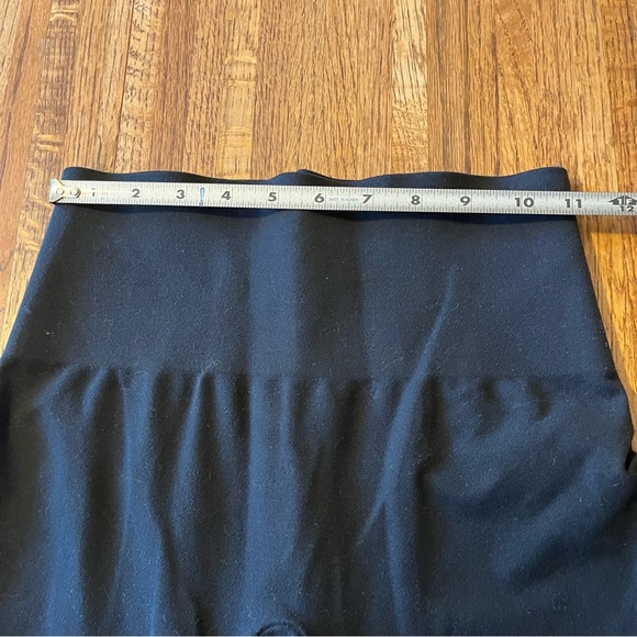 Spanx Shaping Leggings Women's Small Black Stretch EUC - Picture 5 of 8